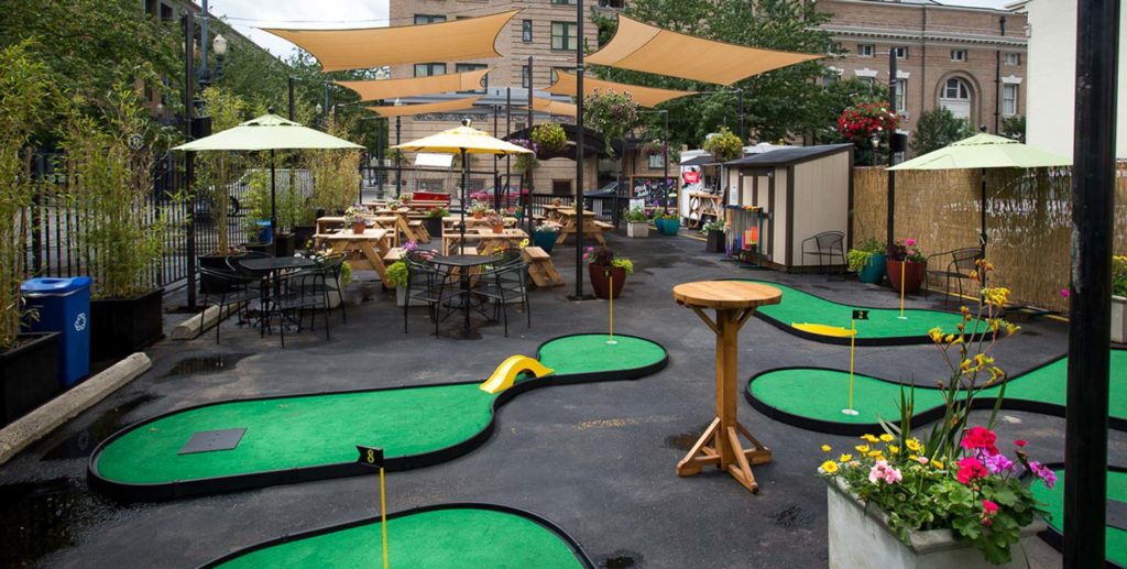 Modular Mini Golf is Portable - Adventure Golf & Sports